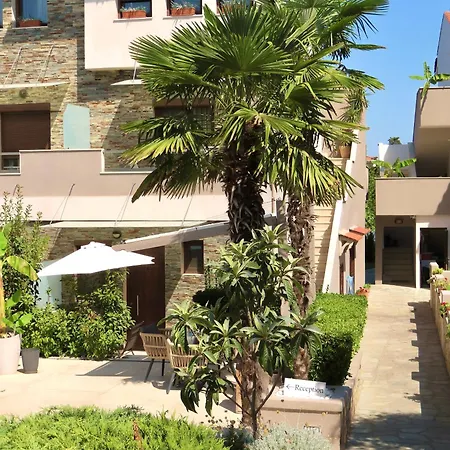 Hotel apartamentowy Aroma & 3*